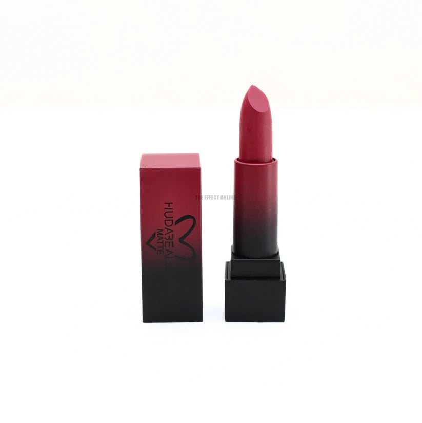 Huda Beauty Matte Lipstick Set (12 Pcs)
Regular priceRs.3,000.00 PKR Sale